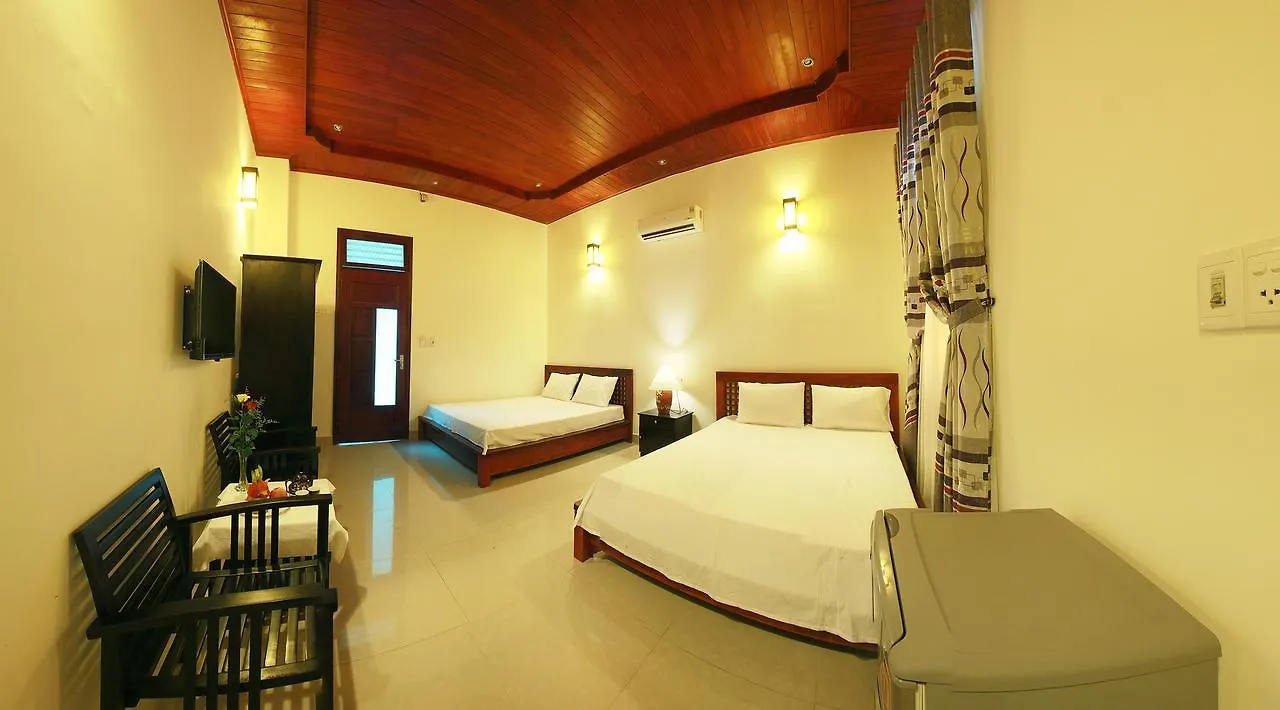 Sunrise Homestay Hoi An