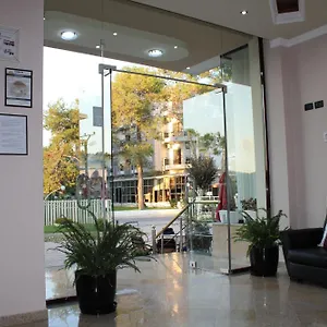 hotel-villa-aljor.albaniahotels.org/